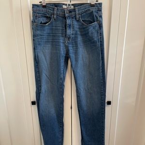 2 pairs Tommy Hilfiger jeans